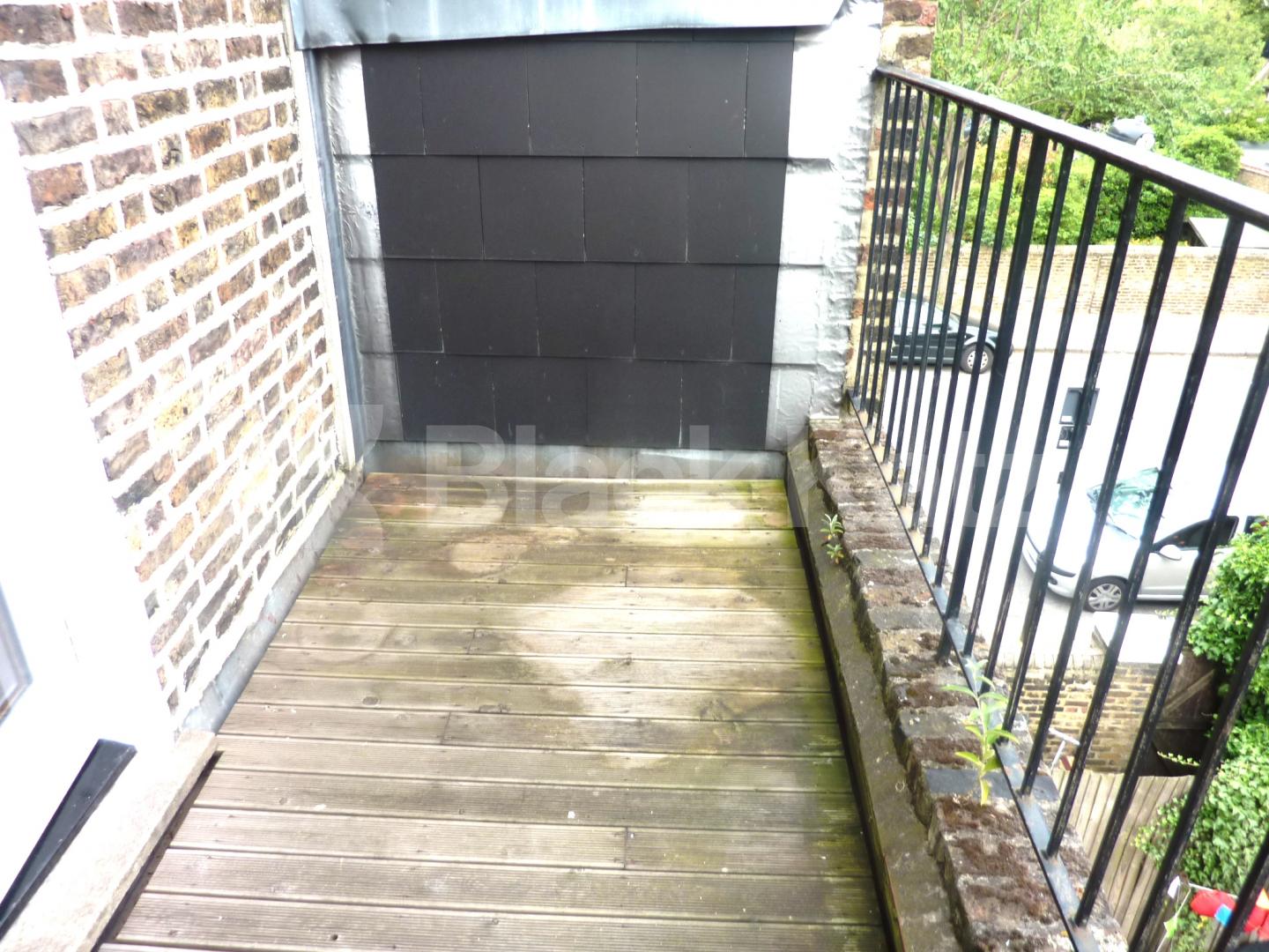 			ONE BEDROOM FLAT WITH A TERRACE, 1 Bedroom, 1 bath, 1 reception Flat			 Tufnell Park Road, TUFNELL PARK